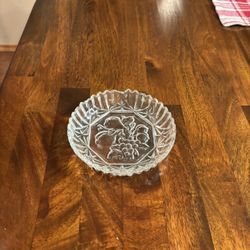 Vintage Federal Glass Dish with Fruit Design 5-1/2