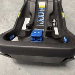 Nuna Pipa Infant Car Seat base