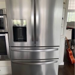 Whirlpool Refrigerator