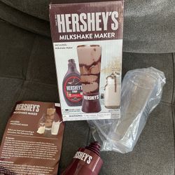 Hersheys Milkshake Maker NEW 
