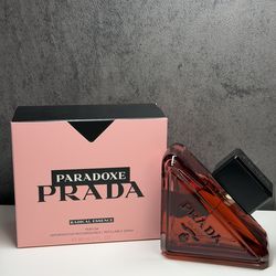 Prada Paradoxe Radical Essence