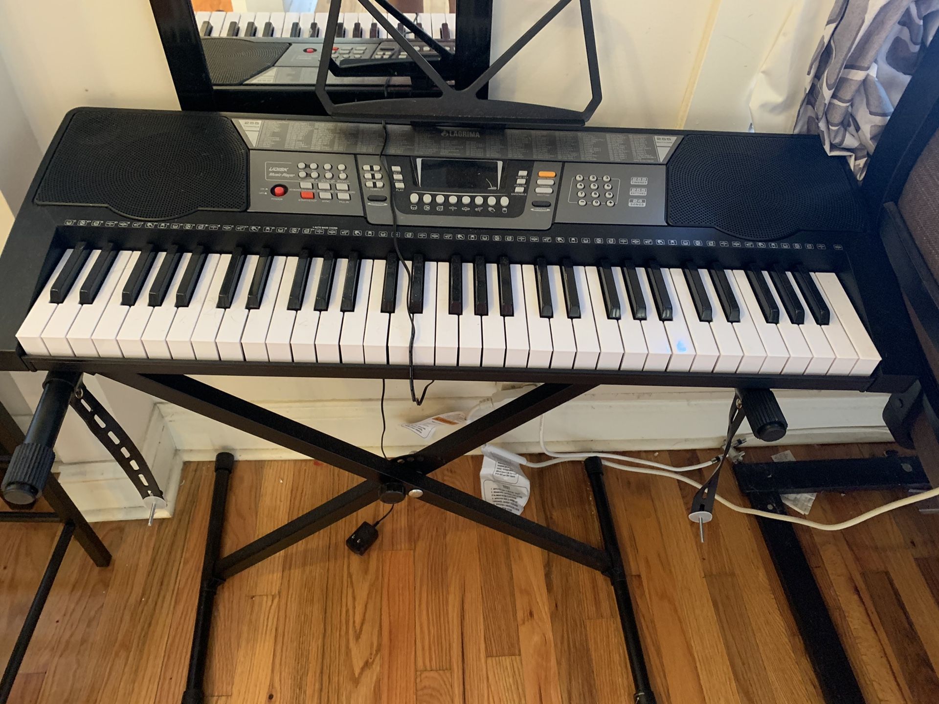 LAGRIMA 61 Key Portable Electric Keyboard Piano with Built In Speakers
