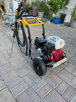 3600 PSI 2.5 GPM Gas Pressure Washer with Honda GX200 Engine, Heavy-Duty Commercial Cold Water Power Cleaner