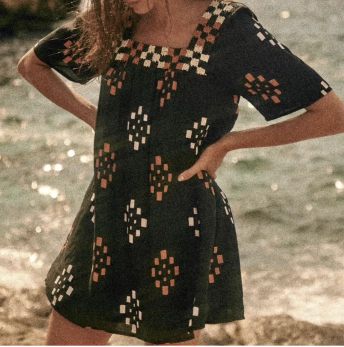 Zesane Cailin Mini Dress Floral Print Beaded Neckline Sz 40 Black ,Orange &White