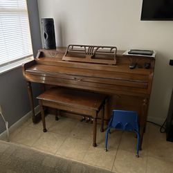 Used Piano 