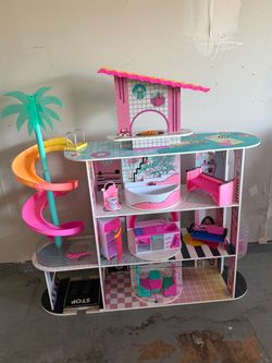 LOL Dollhouse