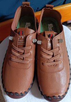 Brown Leather Lace-Up Casual Shoes size 7