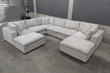 8 piece modular sectional Light Gray
