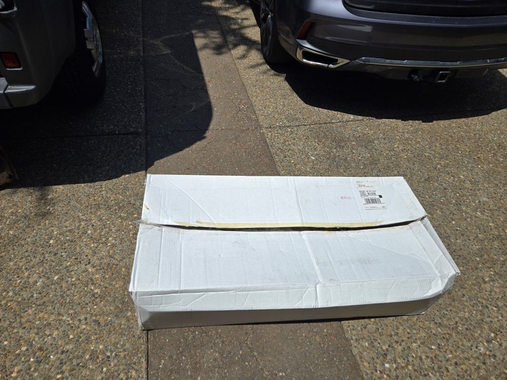 Amazon White Box