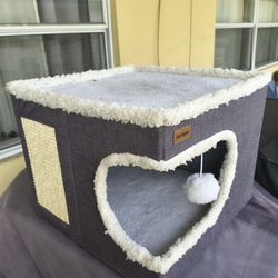 Garnpet Cat Bed for Indoor Cats Cube House