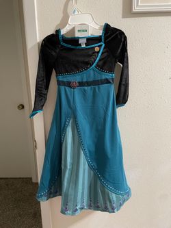 Frozen costume