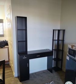BLACK SALON STATION