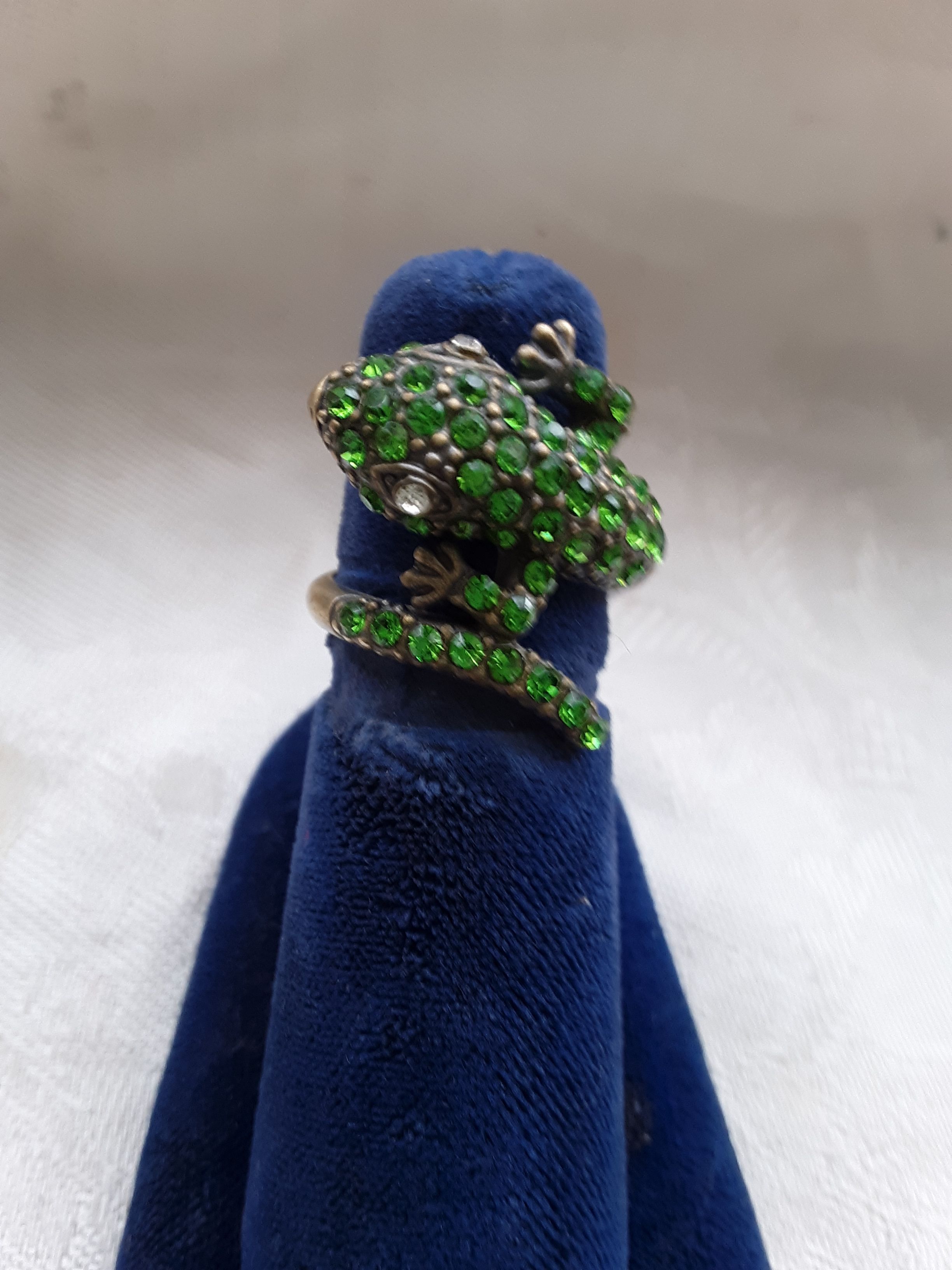 Art decor vintage lizard ring