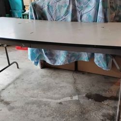 6 Foot Metal Table 