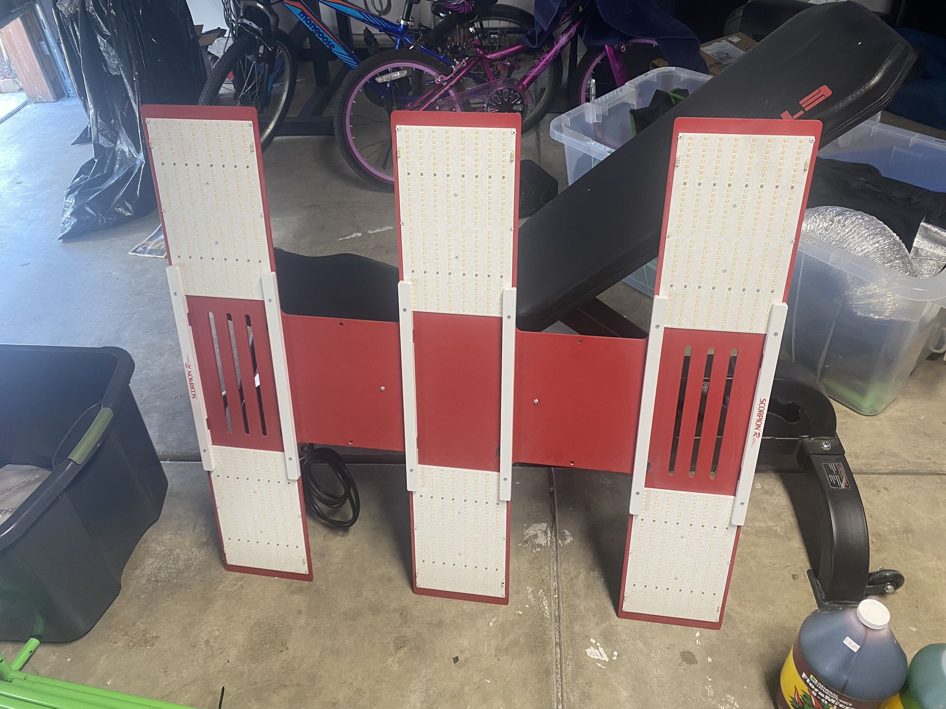 Grow Light And Vivosun 5x5 Grow Tent