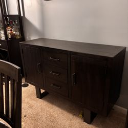 Credenza/buffet Table