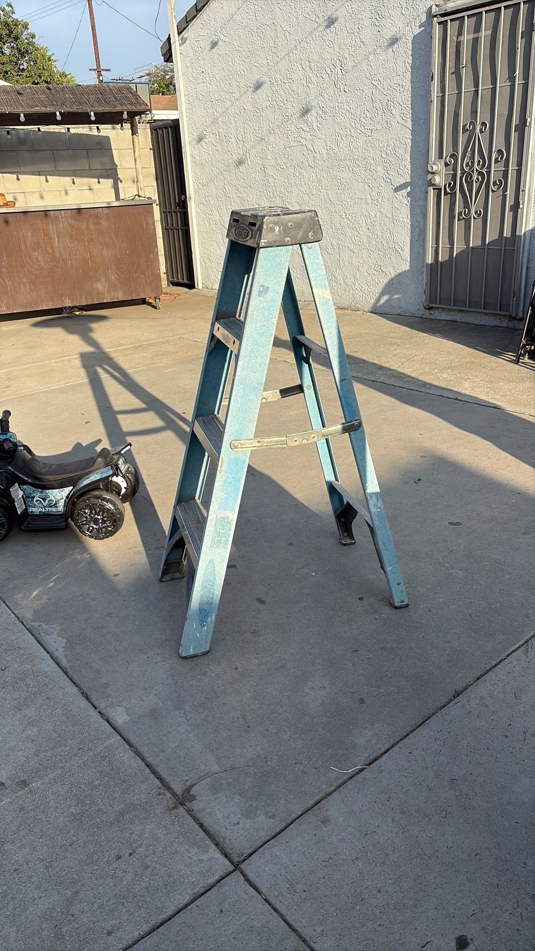 Small Ladder