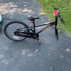 Trek Precaliber Bicycle  (need Front Wheel)
