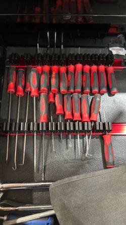 Snap on picks and terminal connector tool