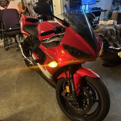 2006 Yamaha R6 600cc