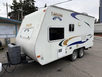 2007 Chalet Takena
