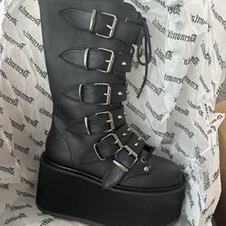 DEMONIA    size 6    (never worn)