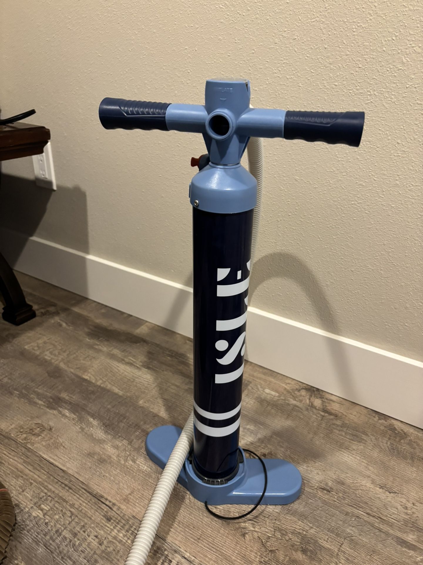 Isle Paddle Board Pump