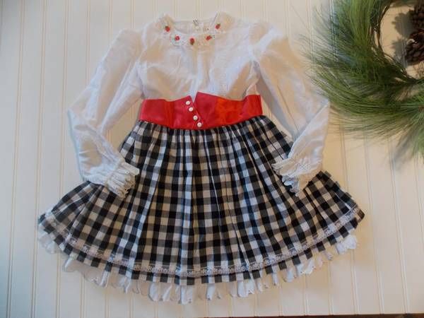 Vtg Liangwei Girls 5 Black Gingham Lace Top Dress Christmas