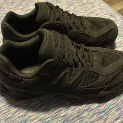 New balance 9060 triple black