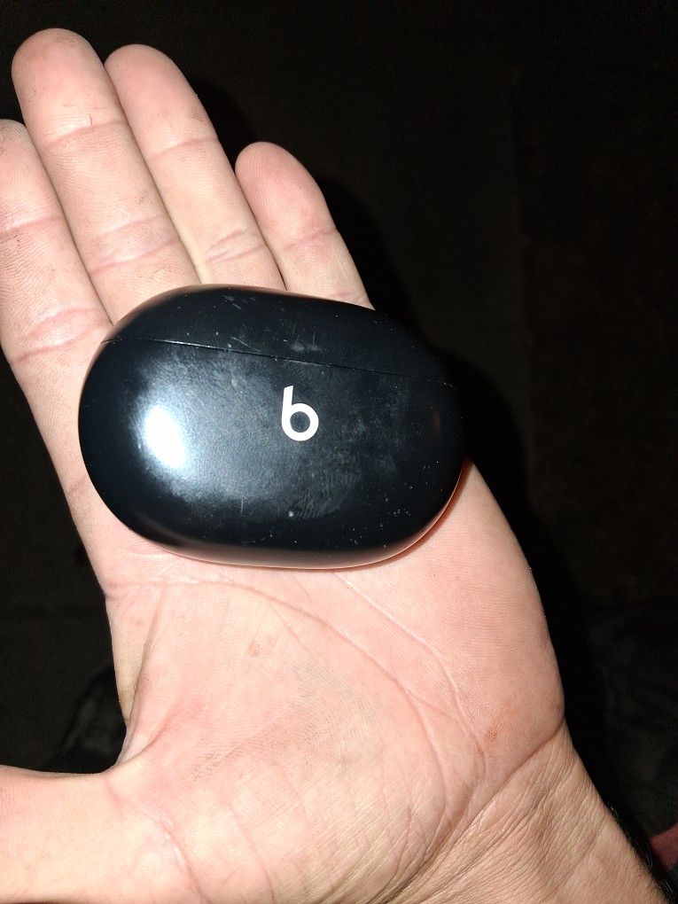 Beat's Earbuds