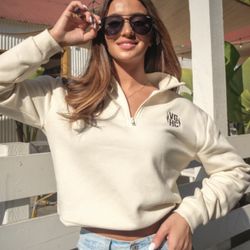Violent Gentlemen Womens Quarter Zip Fleece Top