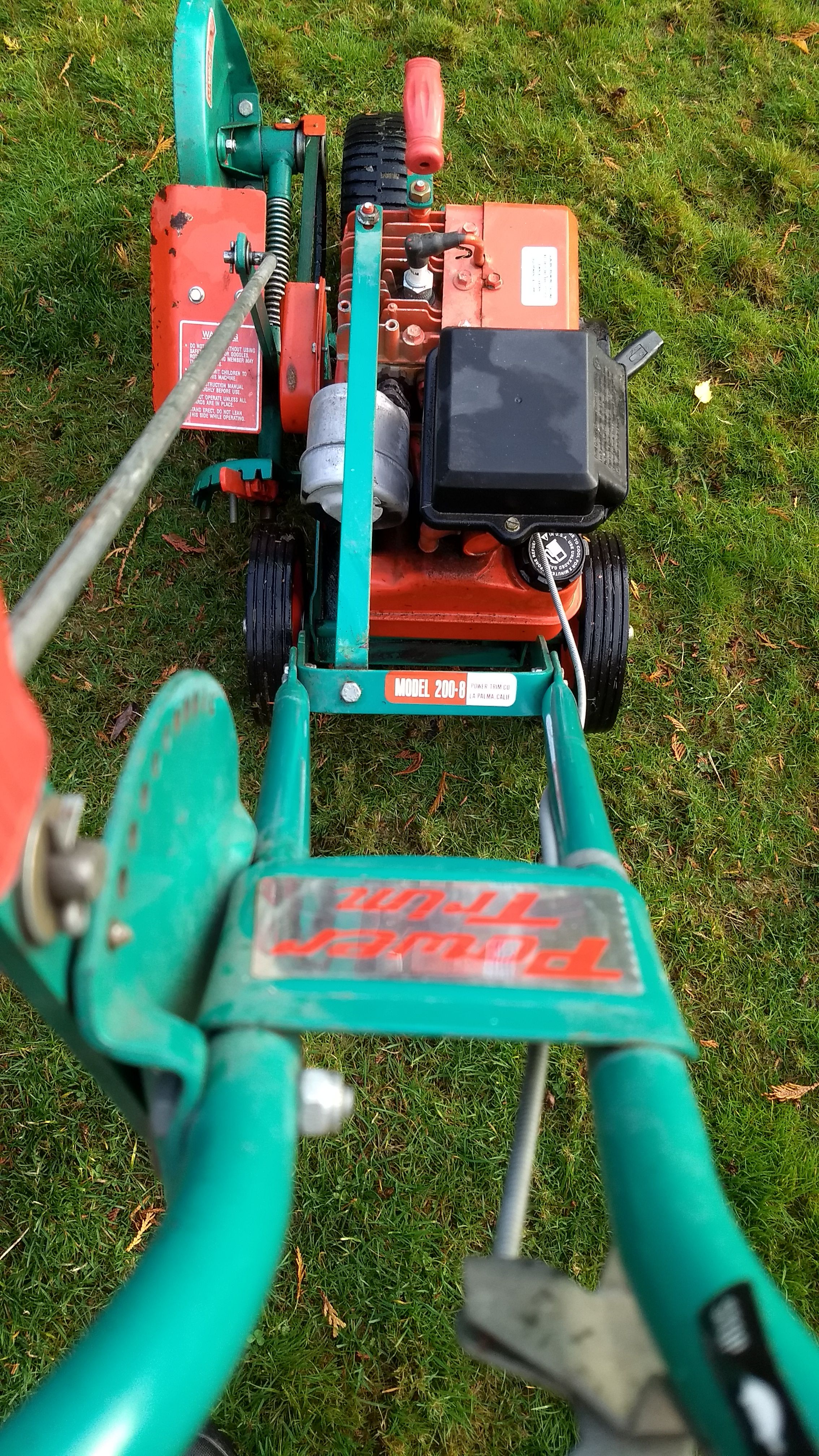 Black and Decker Edge Hog Lawn Edger for Sale in Yelm, WA - OfferUp