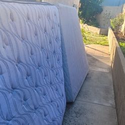 Queen Mattress & Box Spring