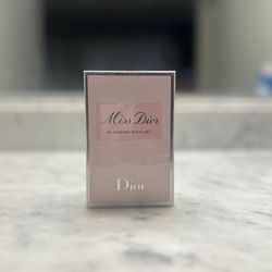 Miss Dior Perfume