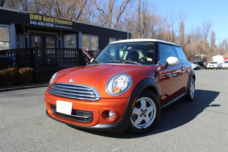 2011 MINI COOPER