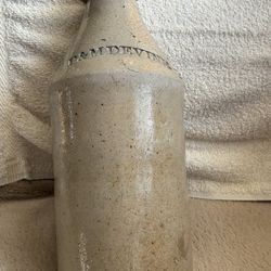 Vintage P & M Devine Stoneware 