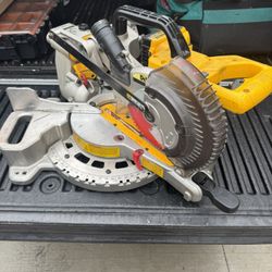 Dewalt Chopsaw