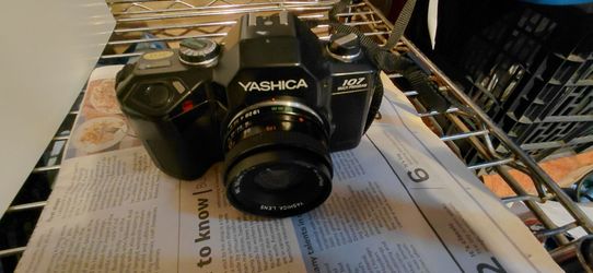 Yashica 107 Multi Program 35mm Film Camera