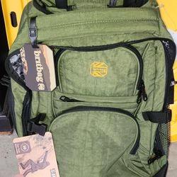 Britbag New Cabin-Size Rolling Duffel Bag – 5.2 lb – Olive Green