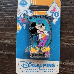 Disney Pins 