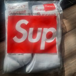 Supreme Socks