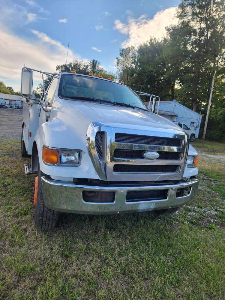 2007 Ford F-750