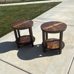 Two End Tables(set)
