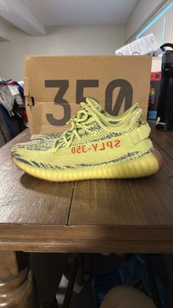 Yeezy 350 V2 Semi Frozen Yellow