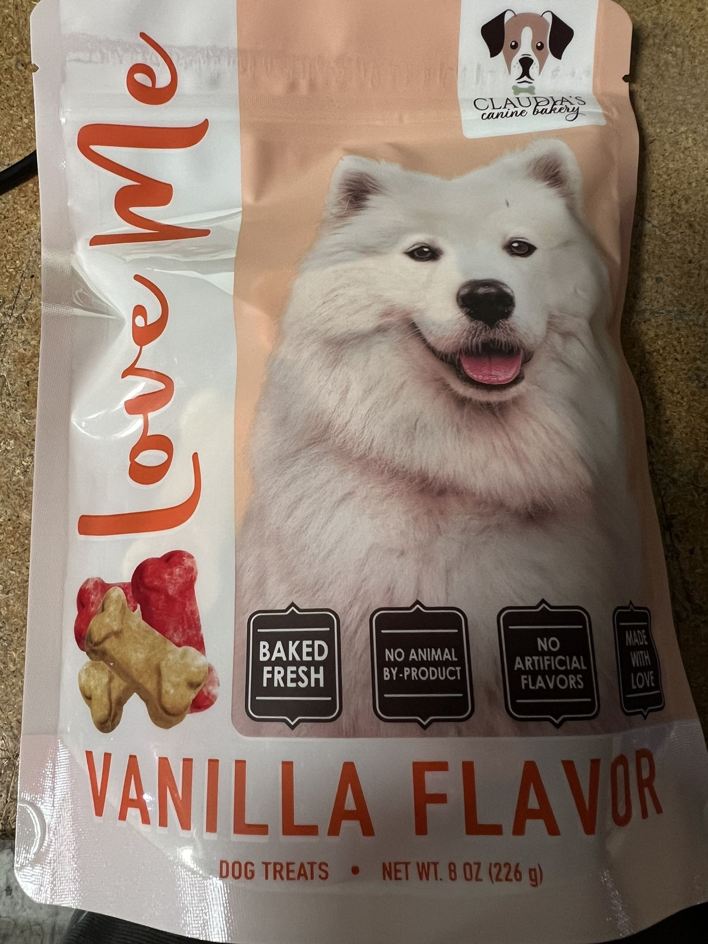 Claudia Canine Bakery: Love Me Vanilla Flavored Dog Treats 