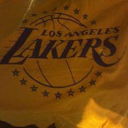 Official Exclusive Anniversary Lakers Shirt XL