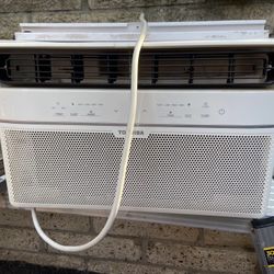 TOSHIBA harie Condicionado de Ventana buenas Condiciones $75mejor Oferta 