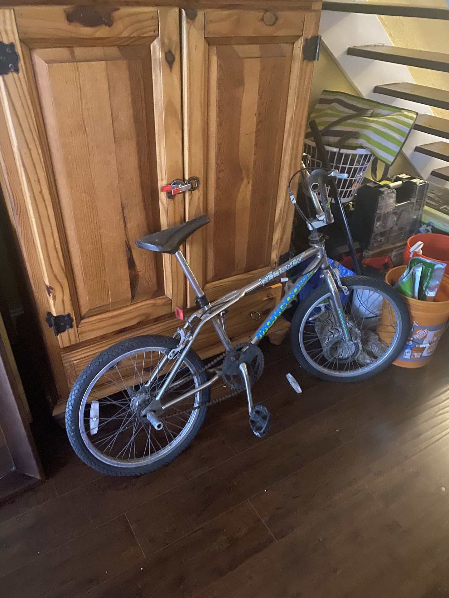 Mongoose Villain Bicycle Antique