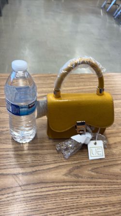 Urban Expression purse(read description)
