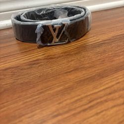 LV BELTS 